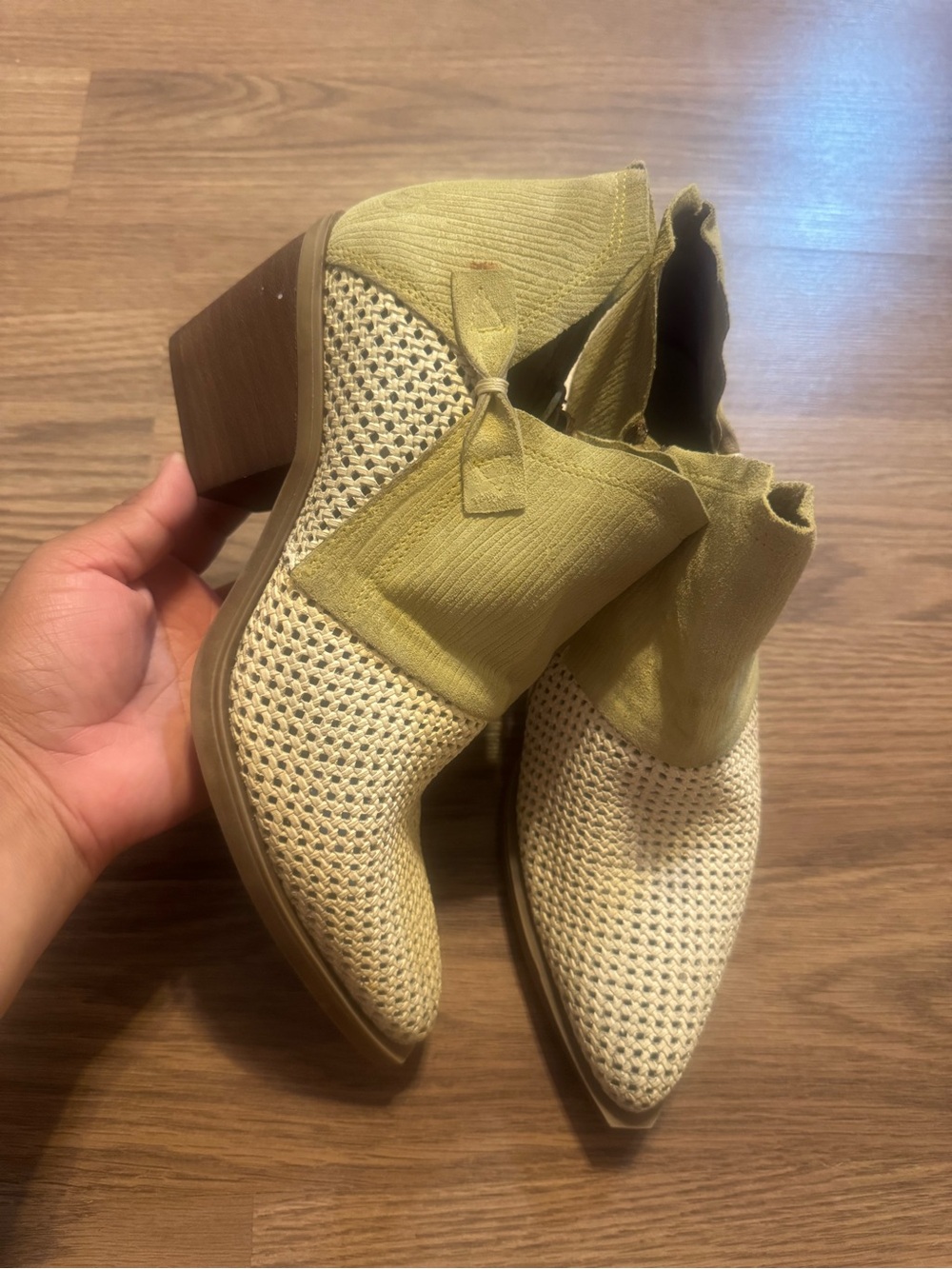 Casta Boots